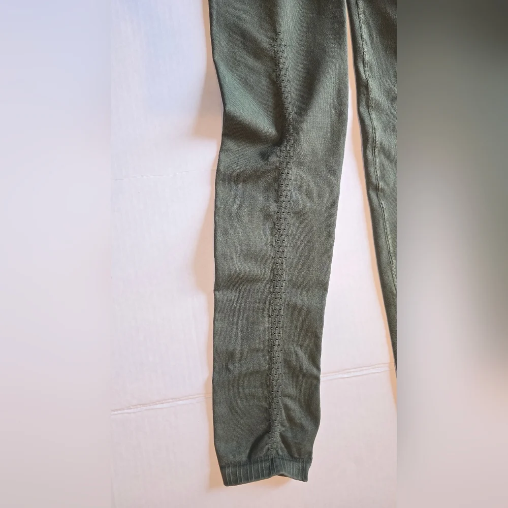 Free People  Movement Good Karma High Rise Leggings Olive  XS/S - Picture 8 of 8